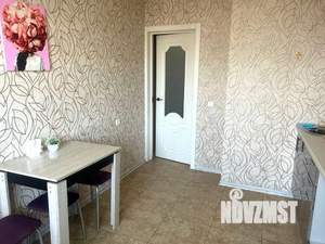 1-к квартира, посуточно, 43м2, 1/1 этаж