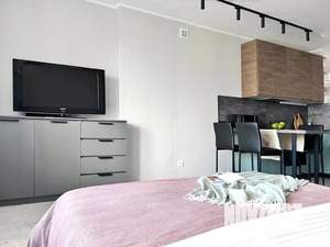 Студия квартира, посуточно, 45м2, 13/25 этаж