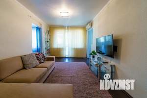 2-к квартира, посуточно, 42м2, 5/5 этаж