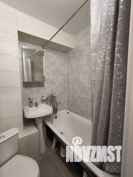 1-к квартира, посуточно, 32м2, 2/10 этаж