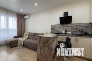 1-к квартира, посуточно, 40м2, 6/17 этаж