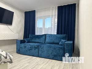 1-к квартира, посуточно, 39м2, 1/17 этаж