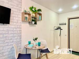 Студия квартира, посуточно, 17м2, 1/9 этаж