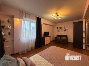 1-к квартира, посуточно, 35м2, 5/5 этаж