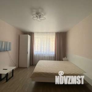 1-к квартира, посуточно, 38м2, 4/9 этаж
