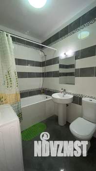 Студия квартира, посуточно, 28м2, 10/25 этаж