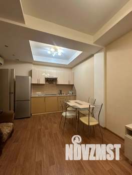 2-к квартира, посуточно, 68м2, 5/17 этаж