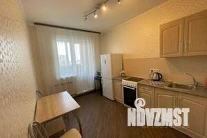 1-к квартира, посуточно, 41м2, 19/25 этаж