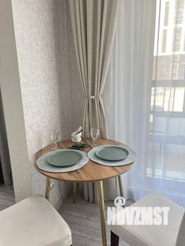 Студия квартира, посуточно, 33м2, 2/17 этаж