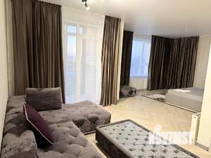 1-к квартира, на длительный срок, 62м2, 14/17 этаж