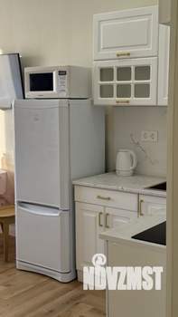 1-к квартира, посуточно, 38м2, 4/8 этаж