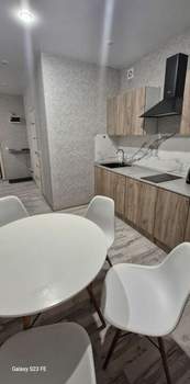 1-к квартира, на длительный срок, 40м2, 25/25 этаж