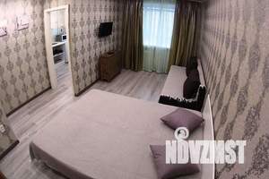 1-к квартира, посуточно, 36м2, 4/5 этаж