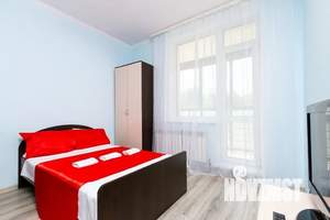 Студия квартира, посуточно, 35м2, 3/20 этаж