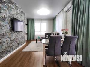 2-к квартира, посуточно, 45м2, 13/25 этаж