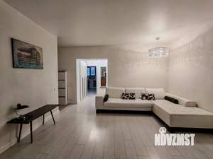 4-к квартира, на длительный срок, 102м2, 1/3 этаж