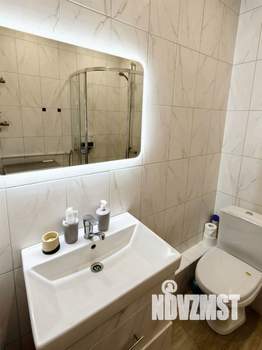 Студия квартира, посуточно, 25м2, 1/9 этаж