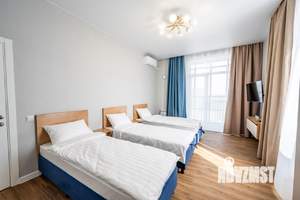 1-к квартира, посуточно, 42м2, 1/1 этаж