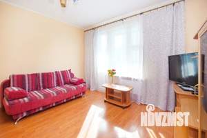1-к квартира, посуточно, 55м2, 2/15 этаж
