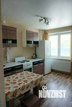 Студия квартира, на длительный срок, 28м2, 1/18 этаж