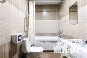 1-к квартира, посуточно, 40м2, 18/25 этаж