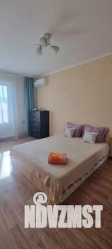 1-к квартира, посуточно, 40м2, 4/25 этаж