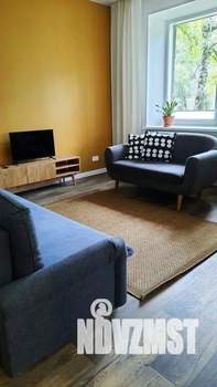 1-к квартира, посуточно, 56м2, 1/1 этаж