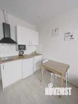Студия квартира, посуточно, 25м2, 1/25 этаж