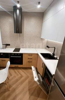 1-к квартира, на длительный срок, 47м2, 13/25 этаж