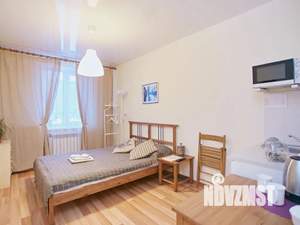 1-к квартира, посуточно, 12м2, 1/4 этаж