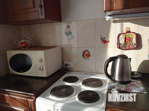 1-к квартира, посуточно, 42м2, 6/10 этаж