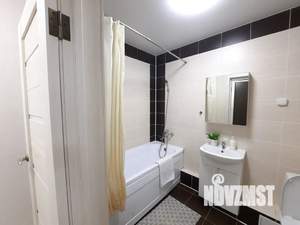 Студия квартира, посуточно, 30м2, 3/17 этаж