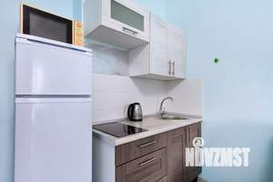 Студия квартира, посуточно, 35м2, 5/20 этаж