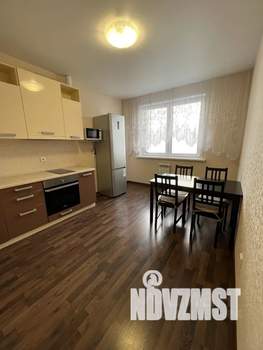 1-к квартира, посуточно, 42м2, 22/25 этаж