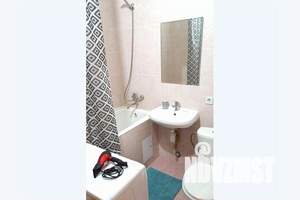 1-к квартира, посуточно, 40м2, 13/17 этаж