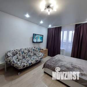 Студия квартира, посуточно, 30м2, 11/25 этаж