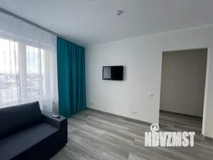 1-к квартира, посуточно, 38м2, 2/17 этаж