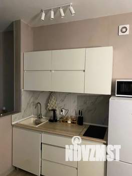 Студия квартира, посуточно, 28м2, 21/21 этаж