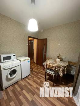 1-к квартира, посуточно, 32м2, 2/10 этаж