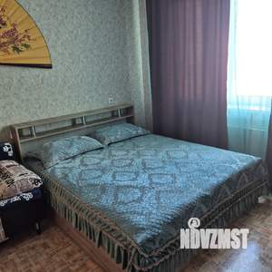 1-к квартира, посуточно, 33м2, 7/10 этаж