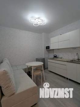 2-к квартира, посуточно, 40м2, 12/17 этаж