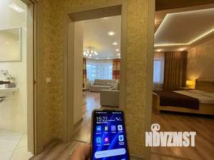 1-к квартира, посуточно, 55м2, 1/1 этаж