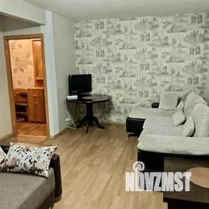 2-к квартира, посуточно, 47м2, 3/5 этаж