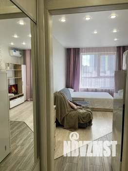 Студия квартира, посуточно, 32м2, 13/25 этаж