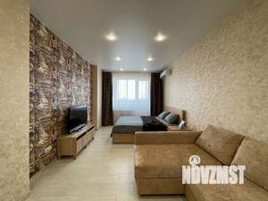 1-к квартира, посуточно, 50м2, 23/25 этаж