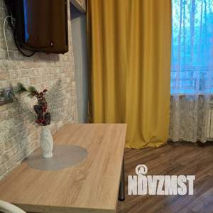 2-к квартира, посуточно, 37м2, 1/1 этаж