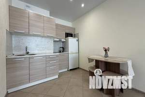 1-к квартира, посуточно, 40м2, 8/17 этаж