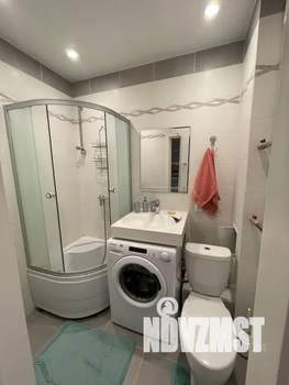 Студия квартира, посуточно, 38м2, 11/17 этаж