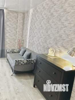 1-к квартира, посуточно, 43м2, 13/18 этаж