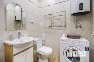 Студия квартира, посуточно, 30м2, 10/18 этаж